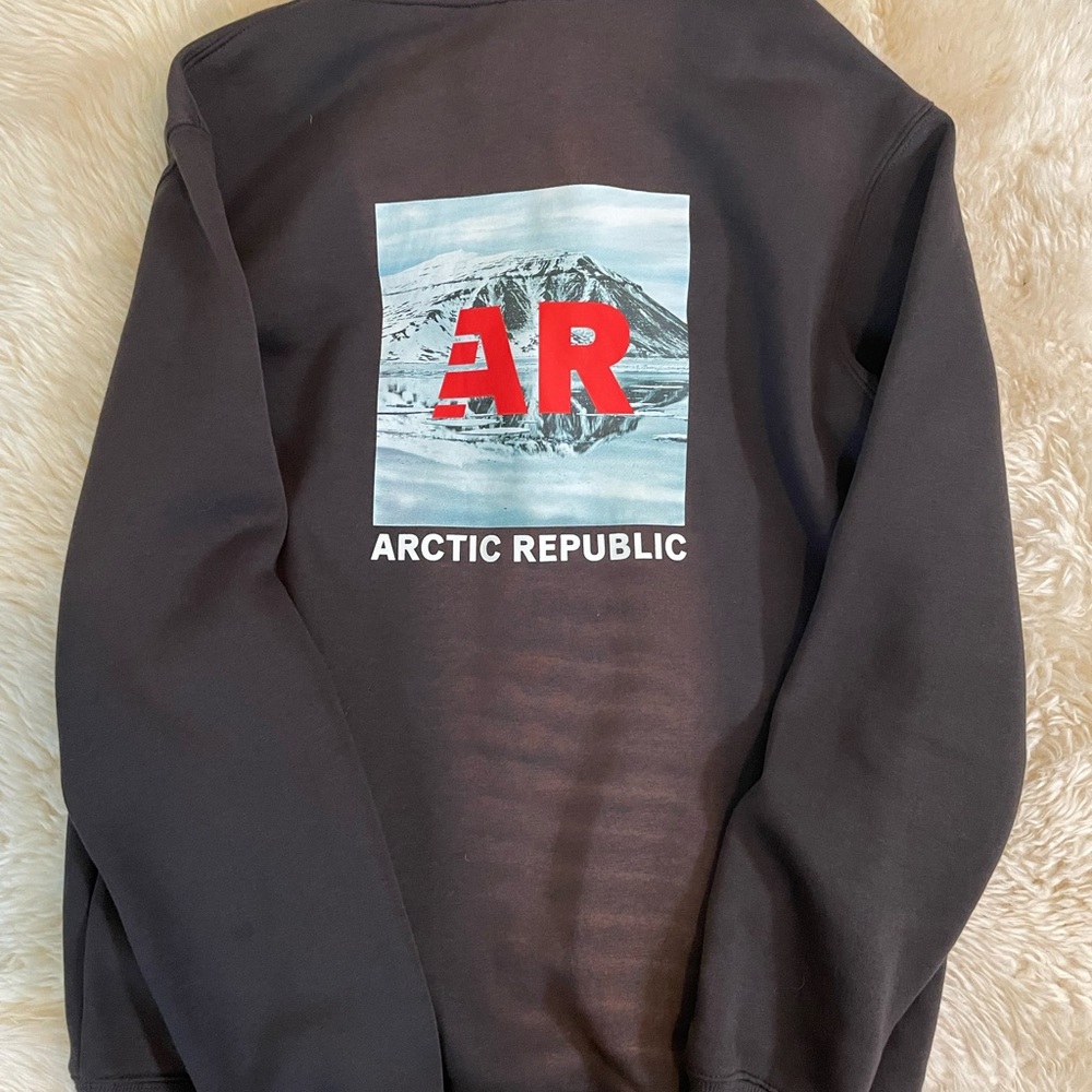 H&M Black graphic women’s hoodie